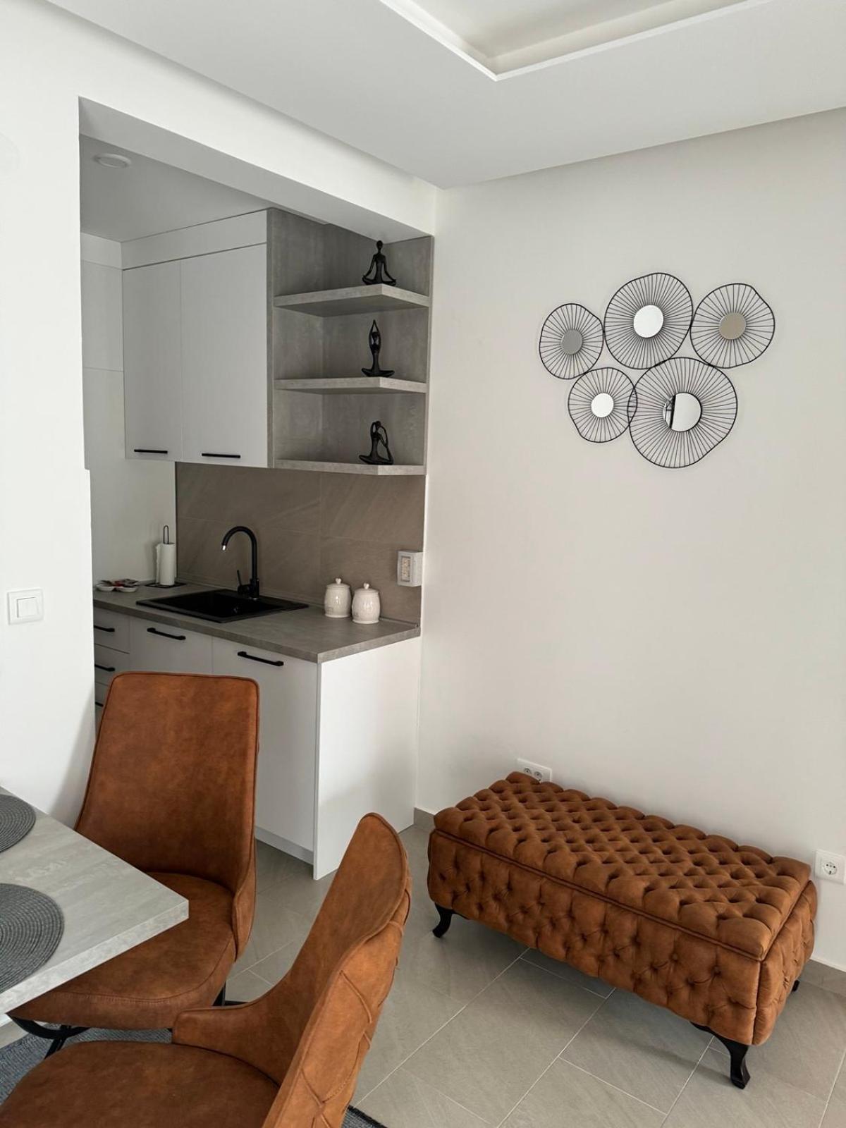 Apartman Anna Atina Budva Eksteriør billede